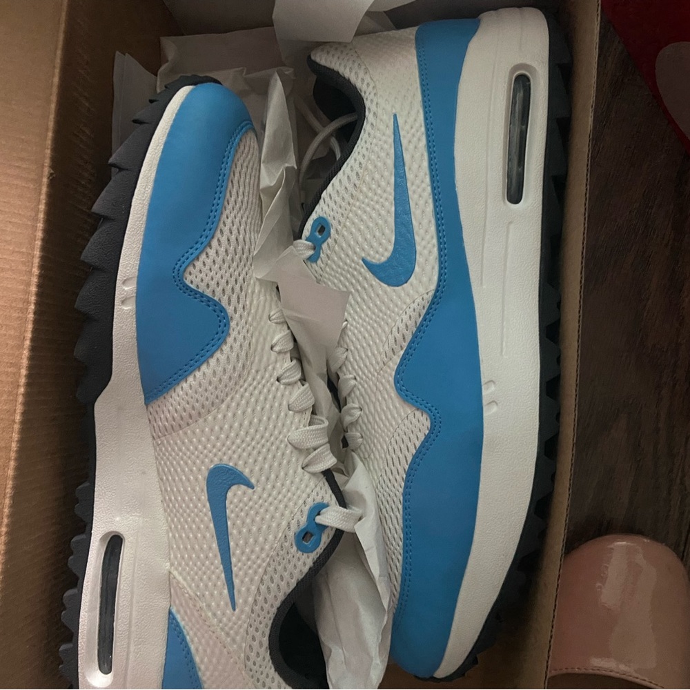 Nike air max